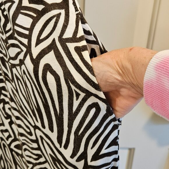 Banana Republic women's maxi dress - Picture 6 of 6